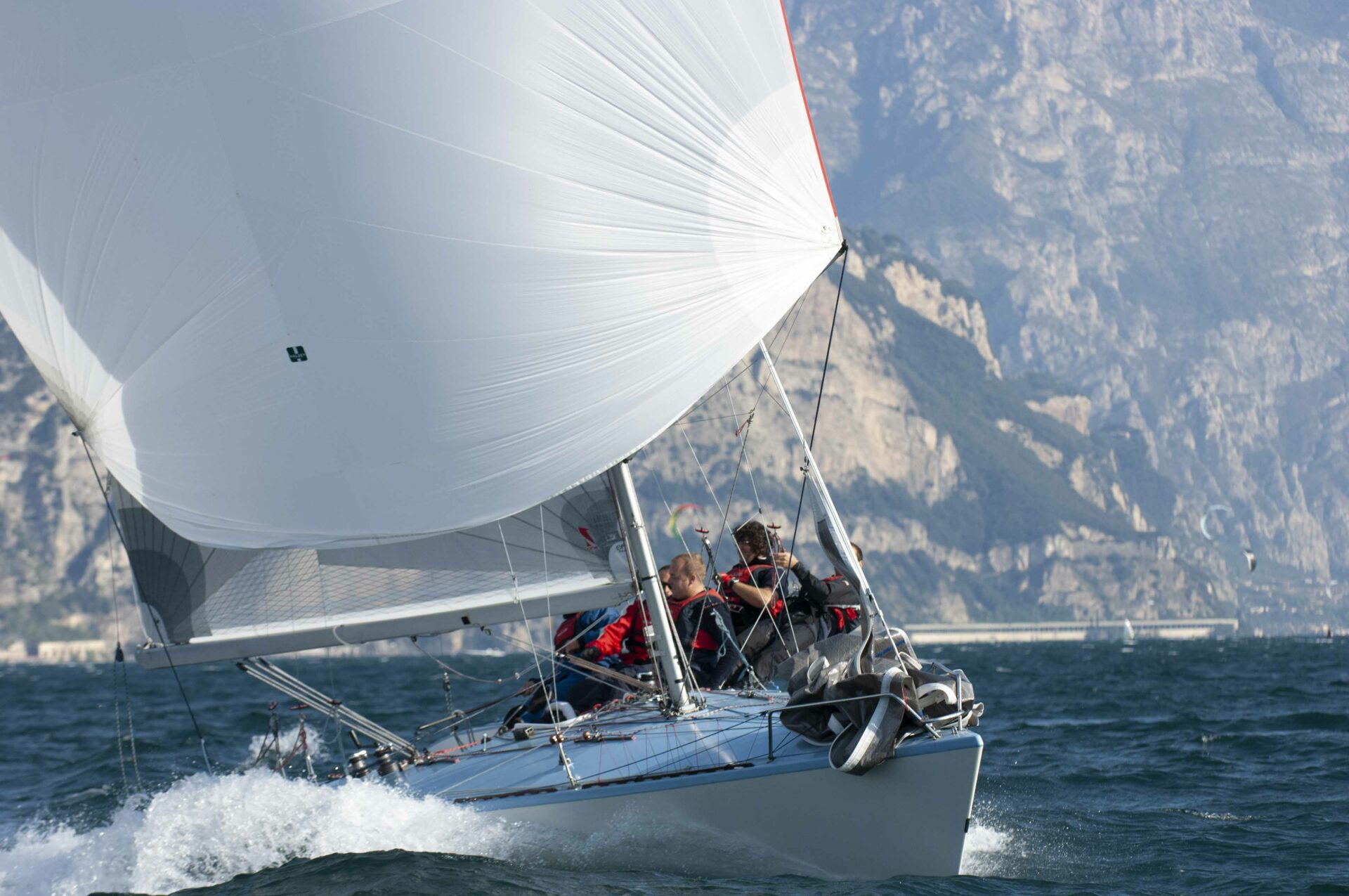 Garda Wind - Scuola di vela - Corsi di vela - Lago di Garda - Corso intermedio