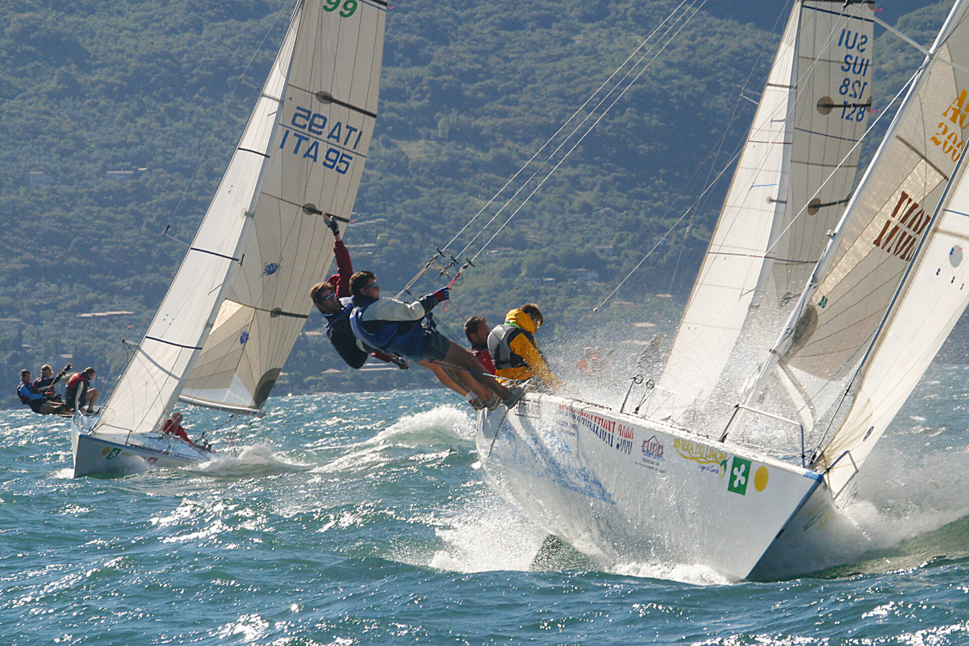 Garda Wind - Scuola di vela - Corsi di vela - Lago di Garda - Corso regata